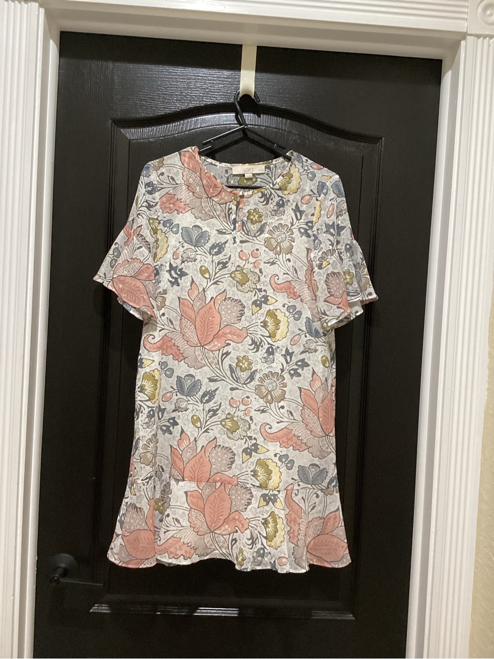 Ann Taylor LOFT Floral Short Sleeve Shift Dress - Coral & Multi